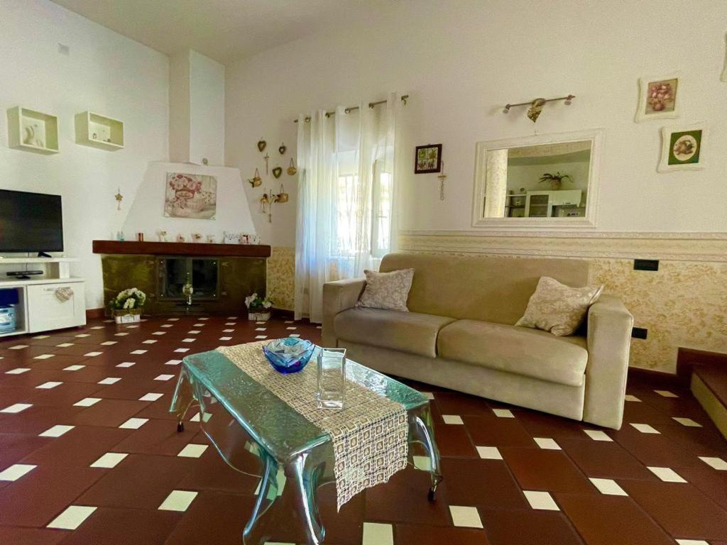 Holiday House Il Castello Di Anna Apartment วิเอตริ ภายนอก รูปภาพ