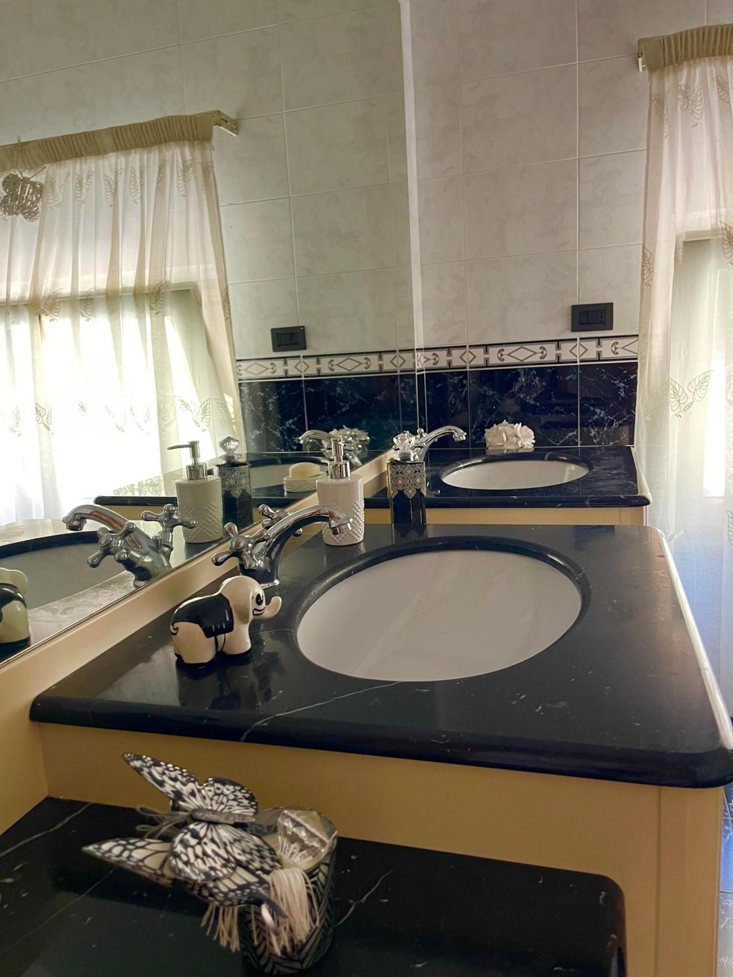 Holiday House Il Castello Di Anna Apartment วิเอตริ ภายนอก รูปภาพ